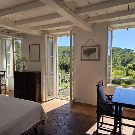 Couette-café Bastide Amedea 3*